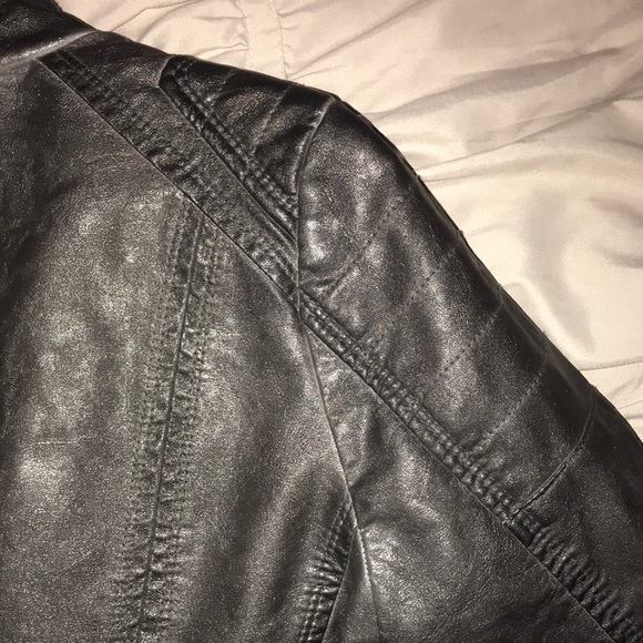 Leather Jacket - Picture 5 of 8